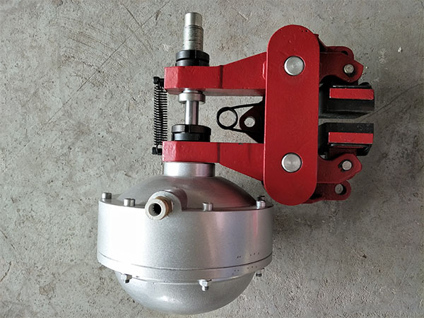 起重機制動(dòng)器的日常保養技巧