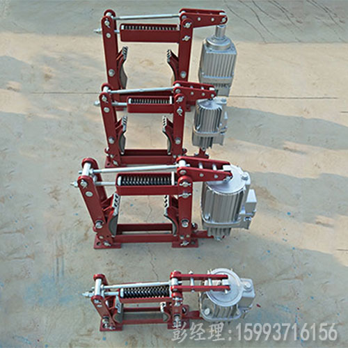 使用行車(chē)制動(dòng)器時(shí)需要注意哪些細節